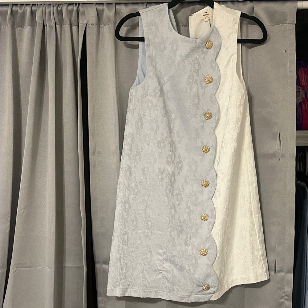 Entro White and blue scalloped dress